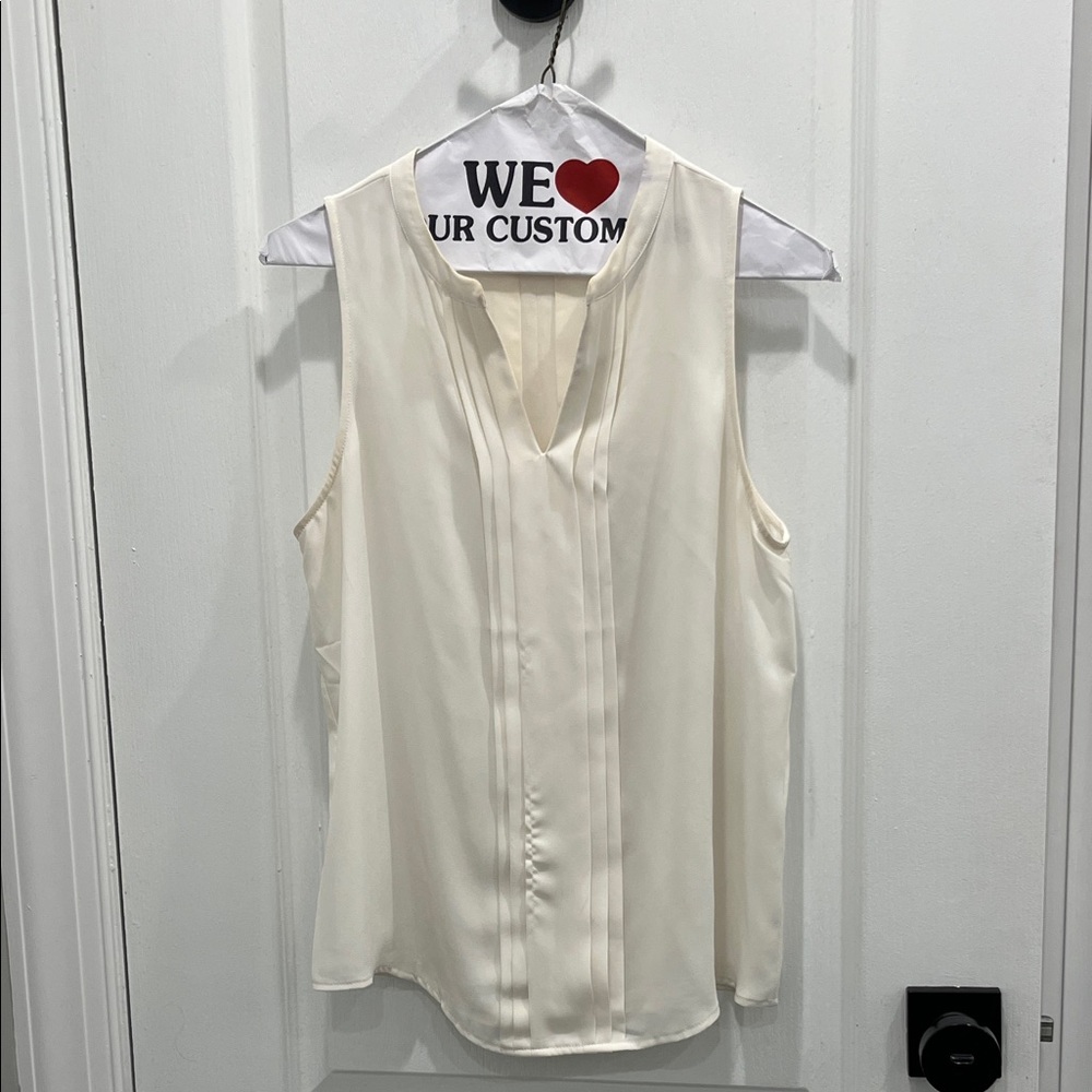 41 Hawthorn Cream Sleeveless Blouse